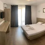 Dedy Guest house