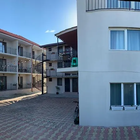 Dedy Guest house